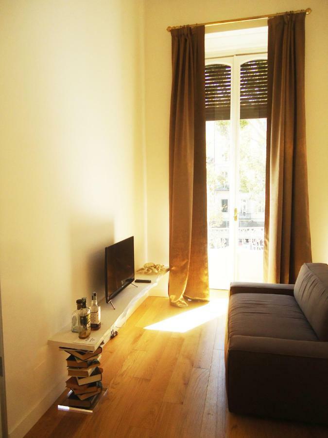 Boutique Apartment Elegantissima Турин Экстерьер фото